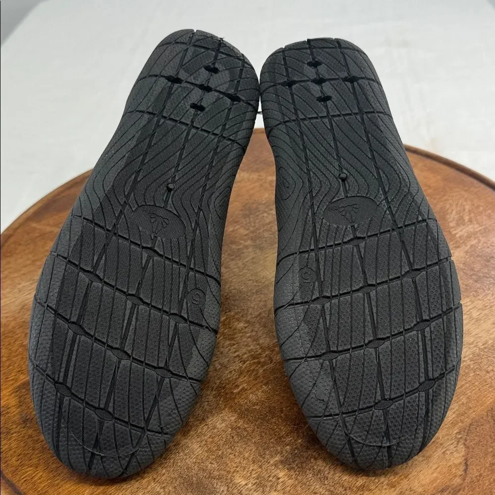 Water Shoes Boys 5 Black Blue Sock Slip On